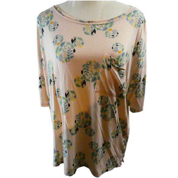 Disney Costco Women's Medium Short Sleeve Shirt Lightweight Oversized - Picture 1 of 5